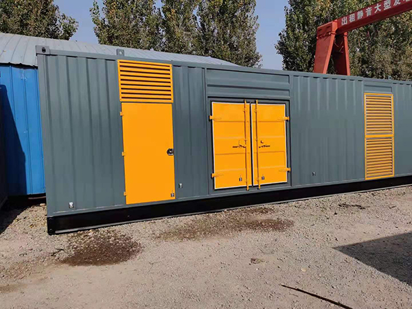 谢通门300kw 柴油发电机组用多大的空气开关？